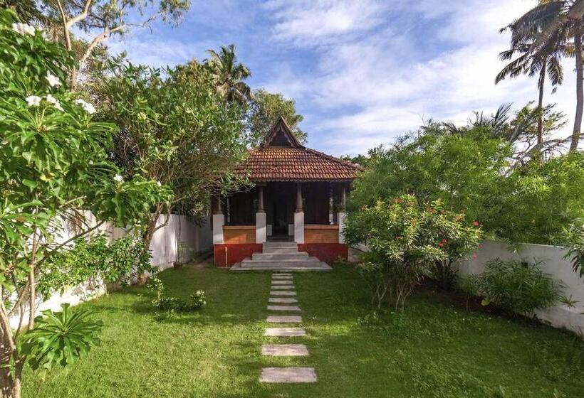 Вилла 1 Спальня, Deshadan S Tarangi Beach Villas,marari