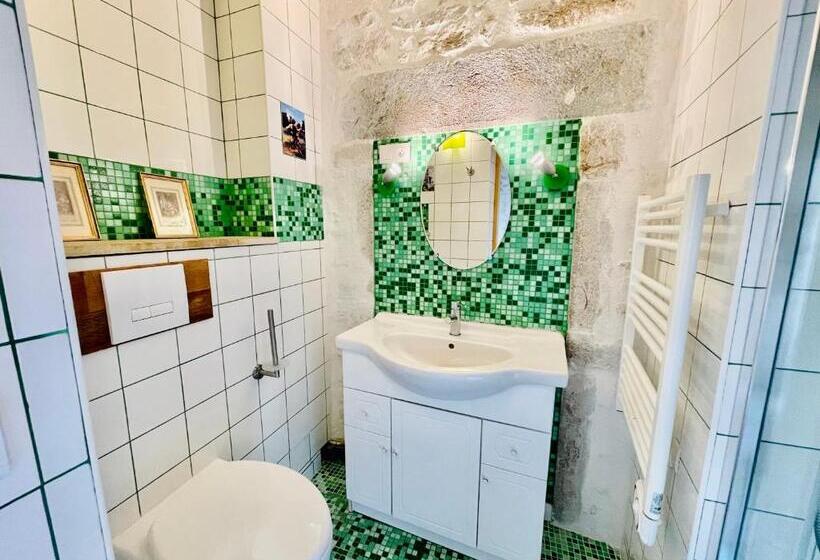 Номер Стандарт, Manoir Saint Pierre