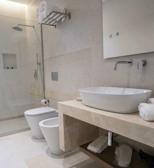 Президентский Люкс, Kalibia Rooms And Suites