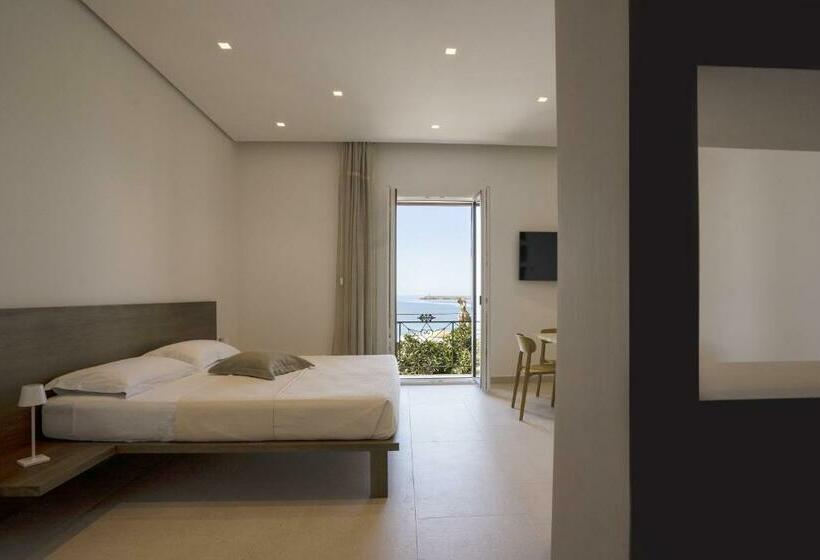 Люкс Вид на Море, Kalibia Rooms And Suites