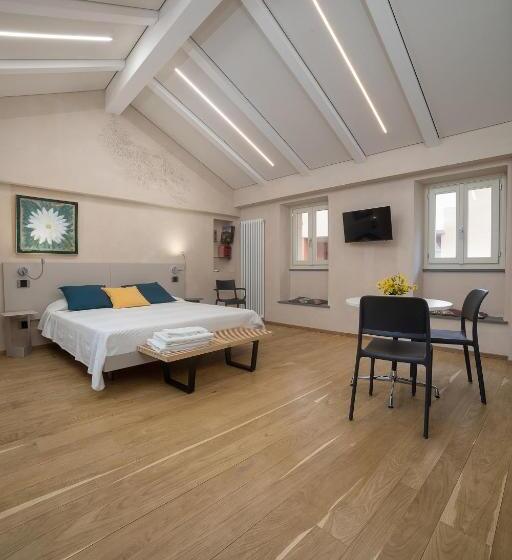 Студио Стандарт с Балконом, Le Case Di Angelina   Langhe Loft & Suites