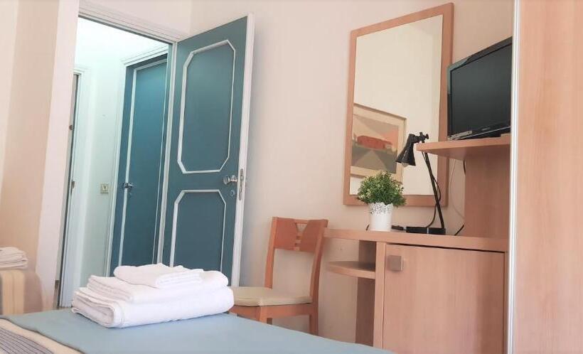 Quarto Triplo Standard Vista Jardim, Enrica
