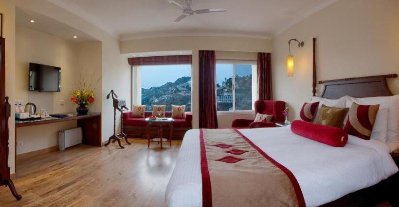 Номер Superior, Royal Orchid Fort Resort