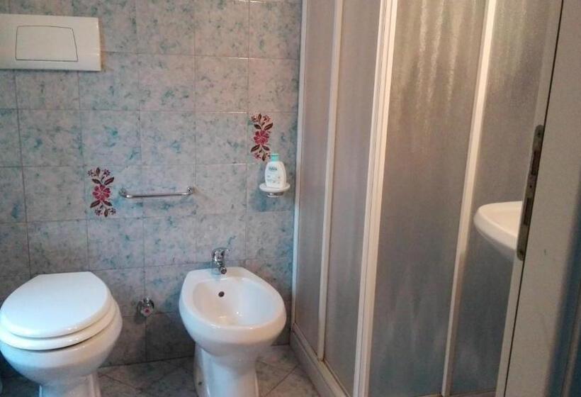 Номер Стандарт, B&b Erminia