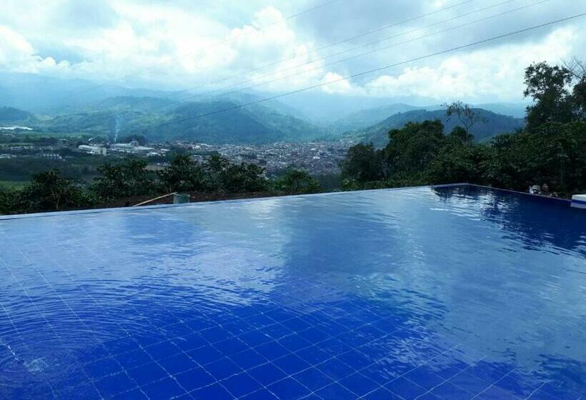 4인용 스탠다드 룸, Finca Hotel Villa Clara