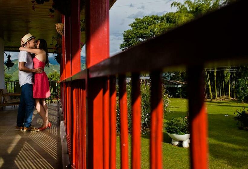 4인용 스탠다드 룸, Finca Hotel Villa Clara