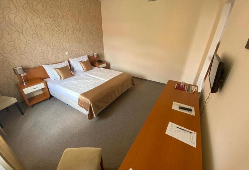 Номер Стандарт, Boutique Hotel Sopianae