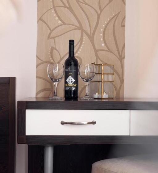 اتاق استاندارد, Boutique Hotel Sopianae