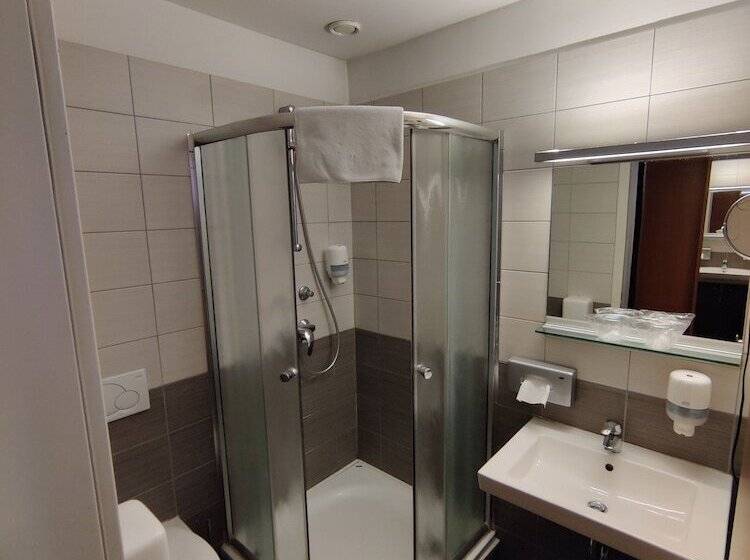 Номер Стандарт, Boutique Hotel Sopianae