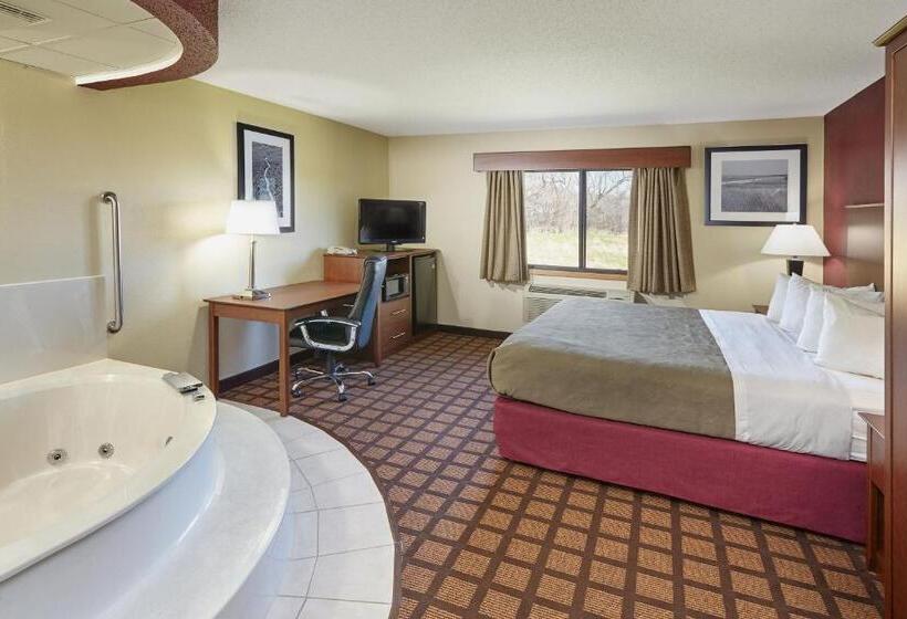 Люкс Deluxe Кровать Кинг, Americinn By Wyndham Burlington