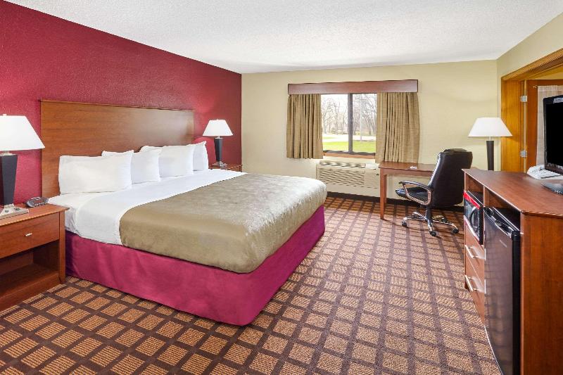 Номер Deluxe Кровать Кинг, Americinn By Wyndham Burlington