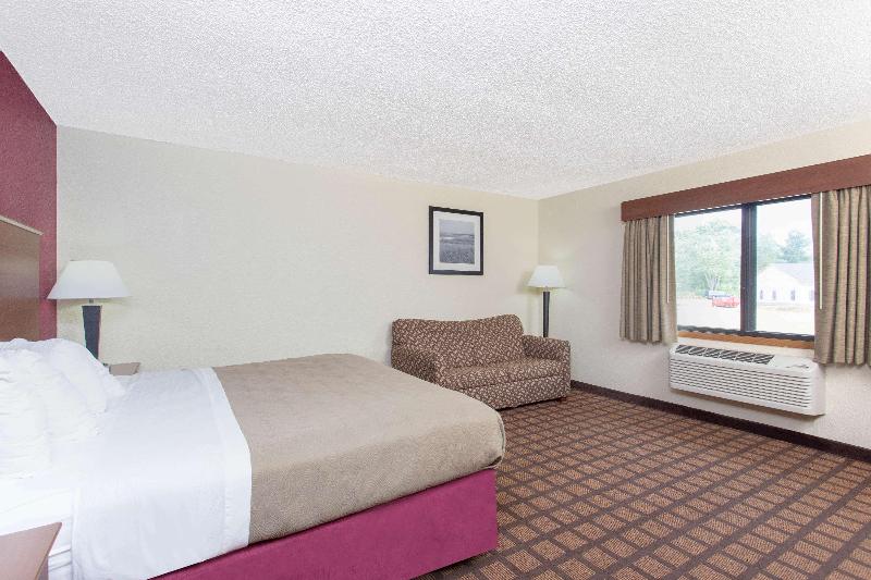 Люкс Deluxe Кровать Кинг, Americinn By Wyndham Burlington