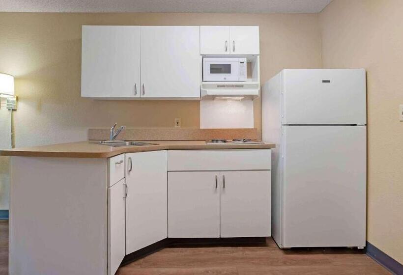 Студио Стандарт Кровать Кинг, Extended Stay America Suites  Los Angeles  Torrance Harborgate Way