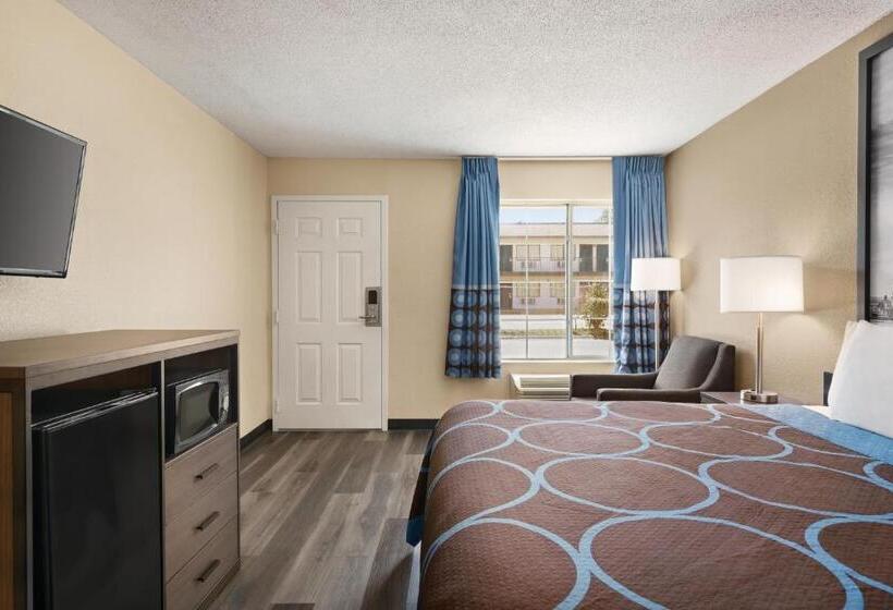 Стандартный Номер Кровать Кинг, Super 8 By Wyndham Gulfport Biloxi Airport