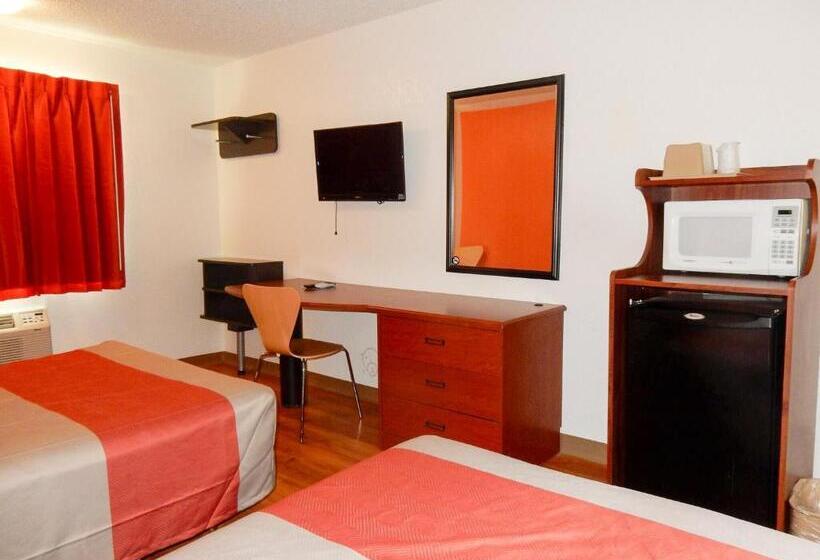 Номер Стандарт 2 Двуспальные Кровати, Ashley Inn Ponca City