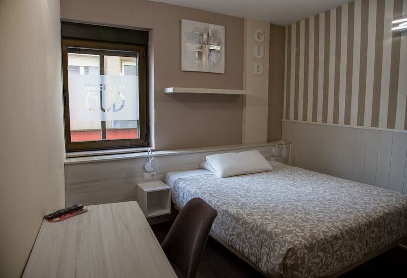 اتاق استاندارد, Hostal Gud Salamanca