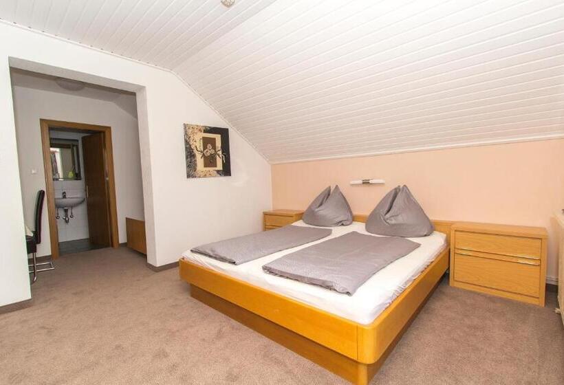 غرفة قياسية مزوَّدة بشُرفة, Gästehaus Wulz Lesjak