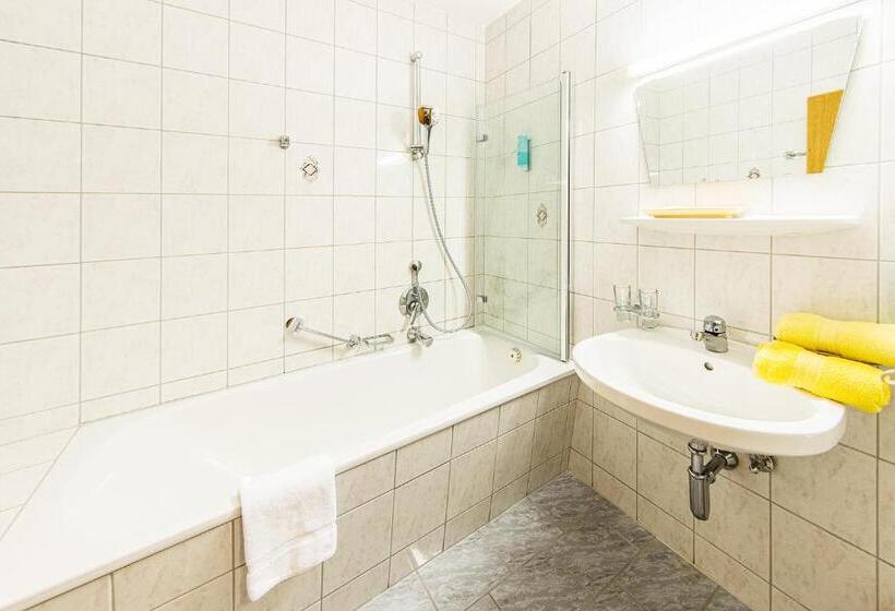Номер Стандарт с Балконом, Riederhof  Urlaub Mit Wau!
