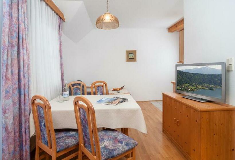 Апартаменты 1 Спальня с Балконом, Wellness Landhaus Parth