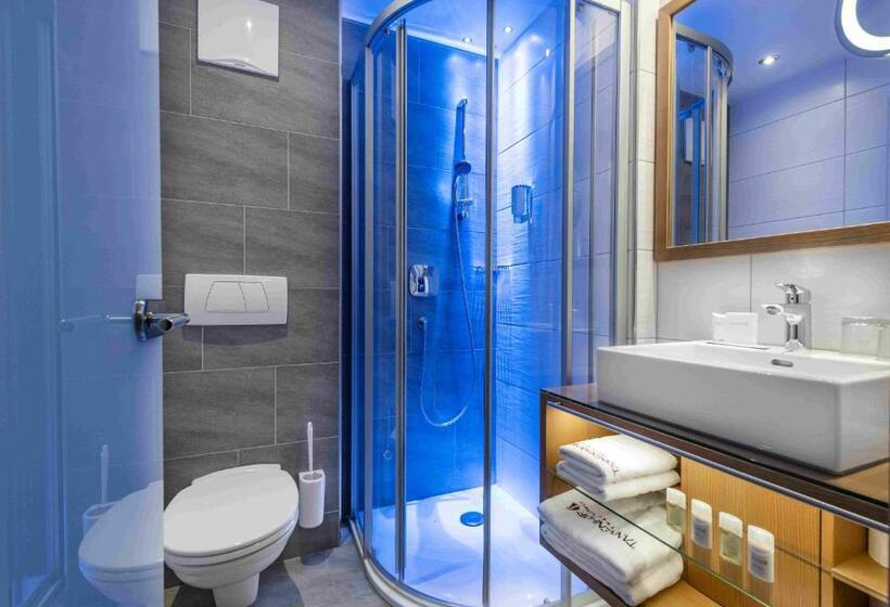سوییت جونیور با بالکن, Alpines Lifestyle Hotel Tannenhof