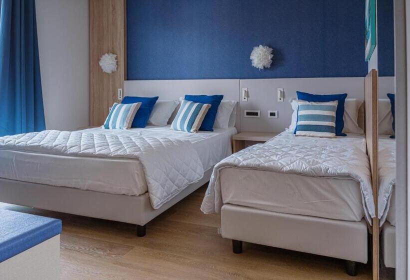 Номер Стандарт Трехместный, Galassia Suites & Spa
