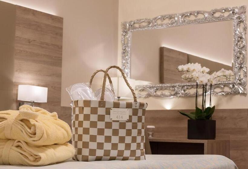 اتاق راحتی یک تخته, Garden Terme