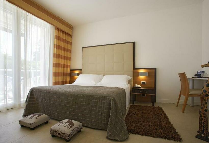 اتاق استاندارد با بالکن, Park Hotel Ermitage Resort & Spa