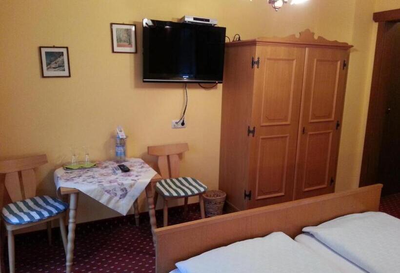 Номер Стандарт с Балконом, Gasthof Zur Post