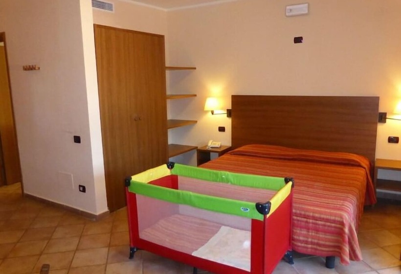 Номер Стандарт с Балконом, Corte Dei Tusci Village Palace