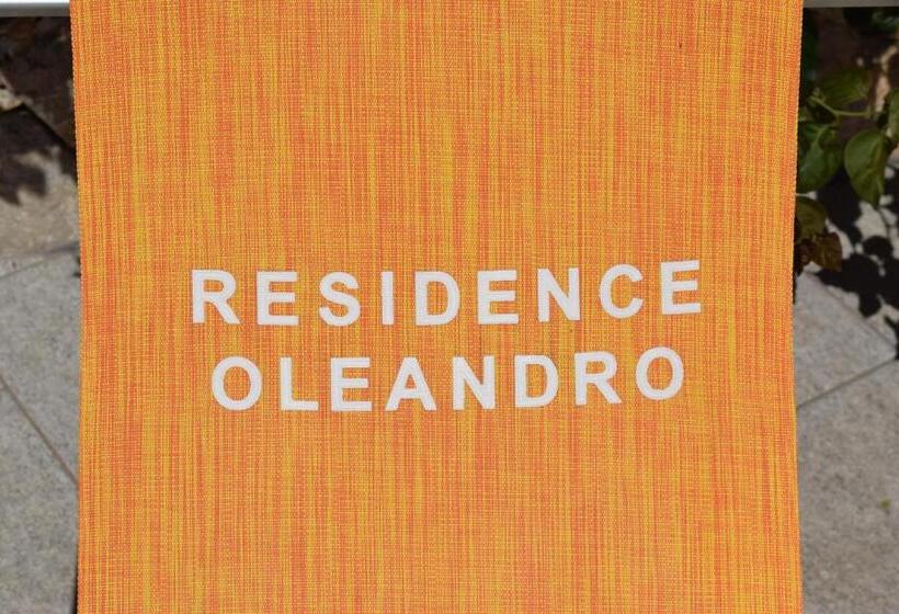 Студио Стандарт с Балконом, Residence Oleandro