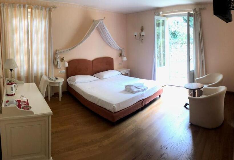 Номер Deluxe Вид на Сад, Poggio Radicati Hotel De Charme