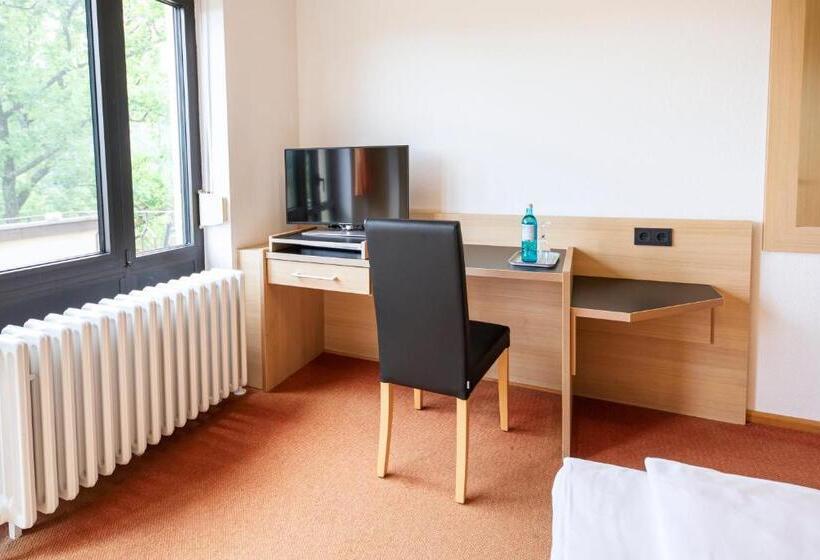 Номер Стандарт Индивидуальный с Видом, Achat Hotel Franziskushöhe Lohr