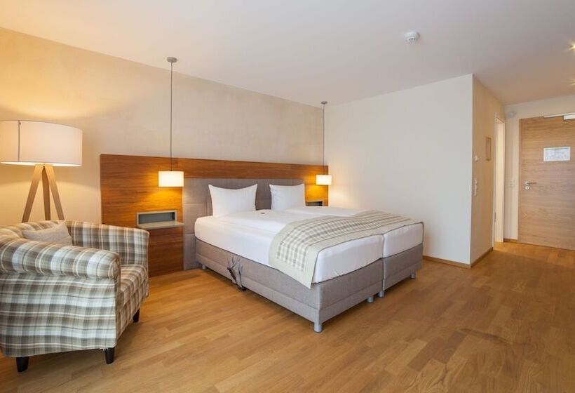 Номер Deluxe, Restaurant Hotel Zum Storchen