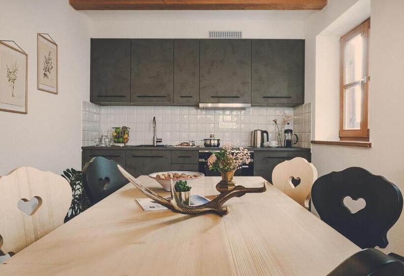 Апартаменты 3 Спальни, Der Lederer Hof   Boutique Apartments