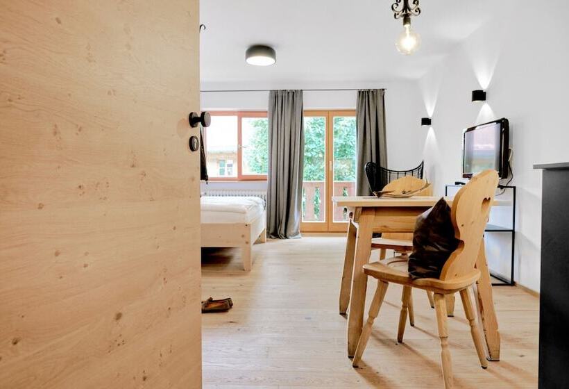 Студия Стандарт, Der Lederer Hof   Boutique Apartments
