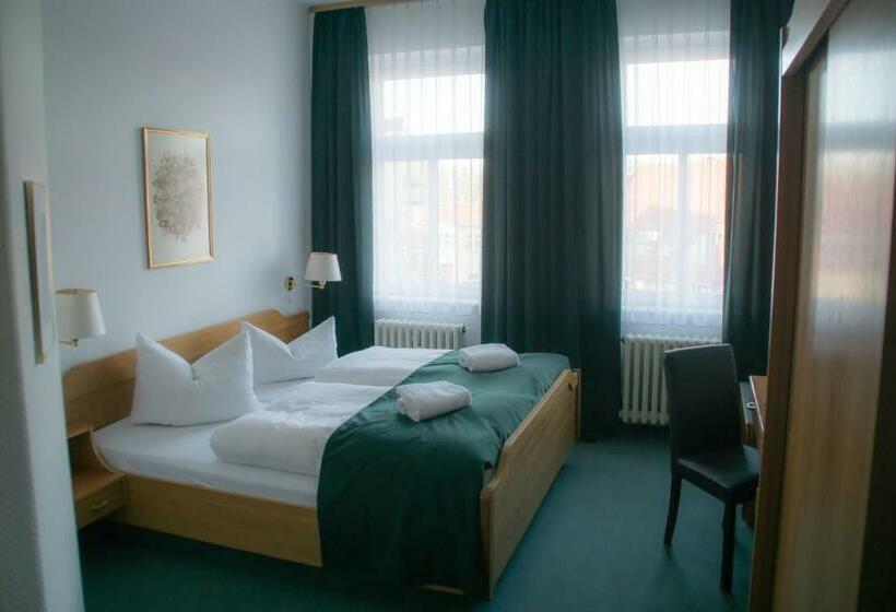 Номер Стандарт, Central Hotel Torgau