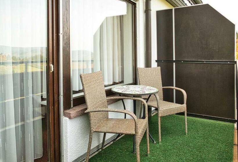 Номер Deluxe с Балконом, Höhenhotel & Restaurant Kalikutt