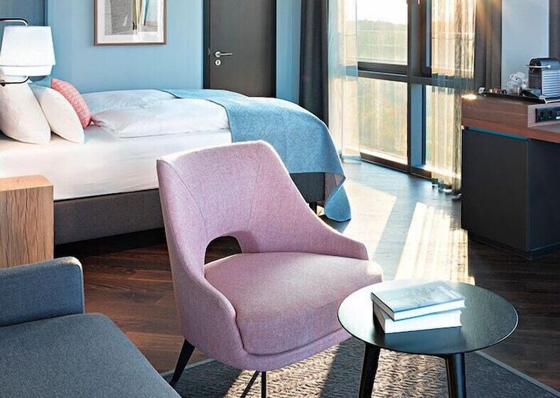 스위트, Panoramahotel Waldenburg