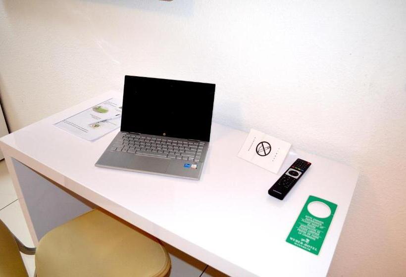 اتاق استاندارد یک نفره, Weber Hotel Mannheim