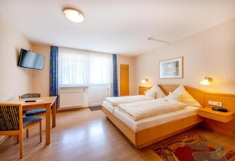 Апартаменты Comfort 3 Спальни, Waldesblick, Hotel Restaurant