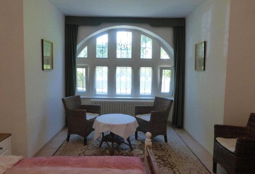 חדר סטנדרט יחיד, Villa Tosca