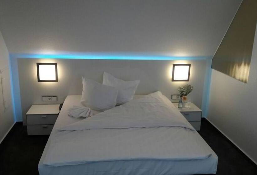 اتاق استاندارد یک نفره, Weber Hotel Mannheim