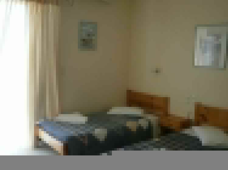 إستوديو قياسى, Polyxenis Rooms