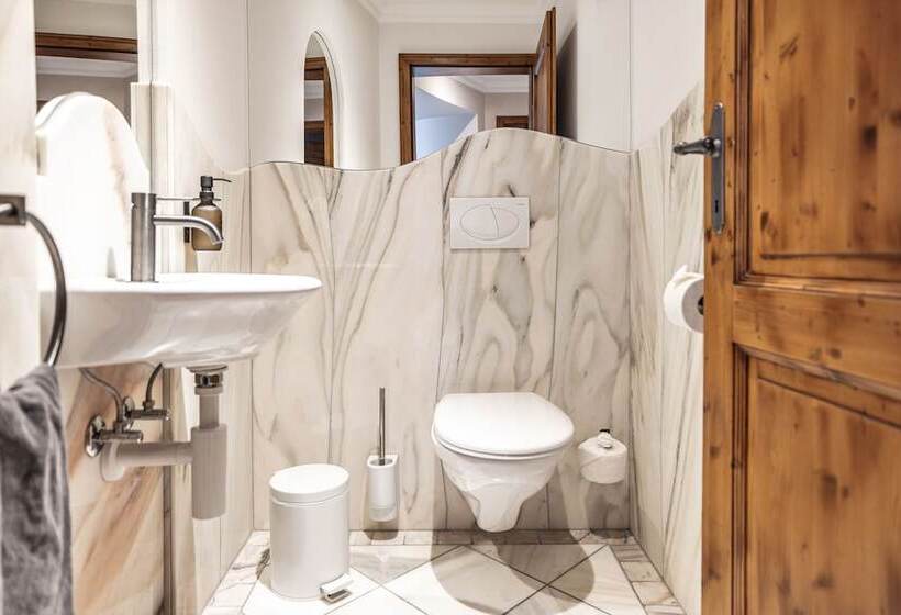 Люкс, Belarosa Suiten & Wellness