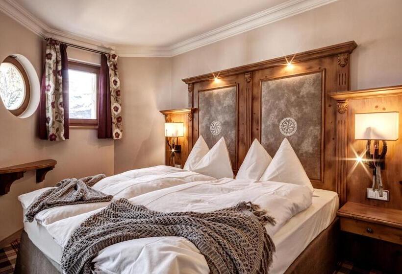 Полулюкс, Belarosa Suiten & Wellness
