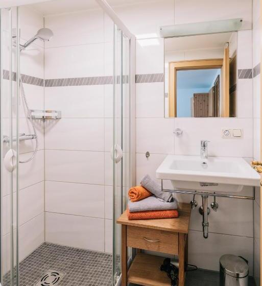 Апартаменты 2 Спальни, Landhaus Aggenstein