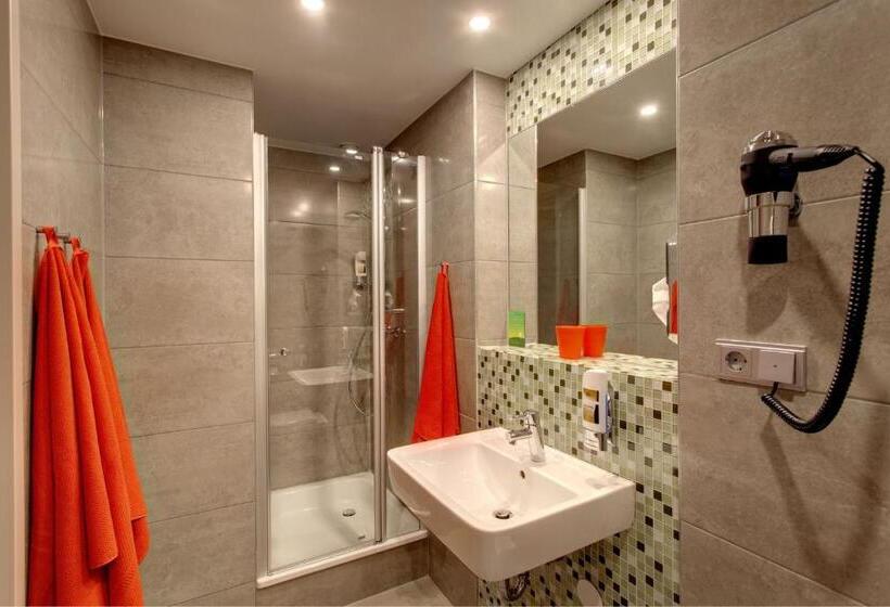 Четырехместный Номер Стандарт, Meininger Hotel Amsterdam City West