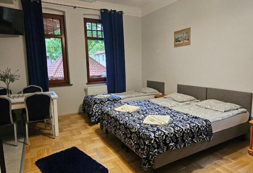 Четырехместный Номер Superior, Villa Alexandra