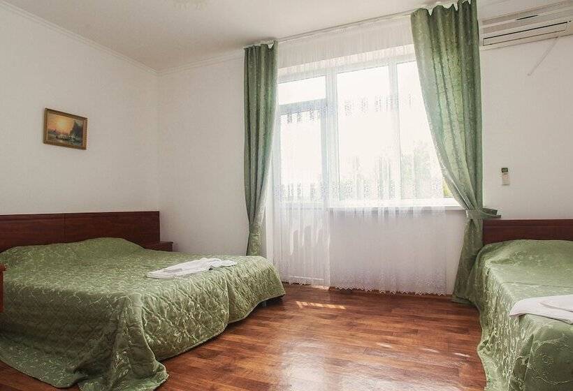 Трехместный Номер Комфорт, Holiday Village Dubravushka