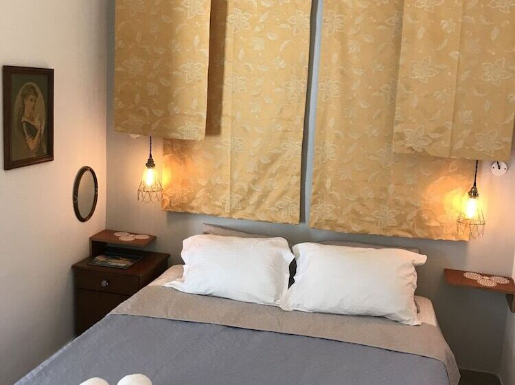 آپارتمان 1 خوابه با چشم‌انداز باغ, Big Blue Apartments